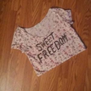 American Eagle crop top